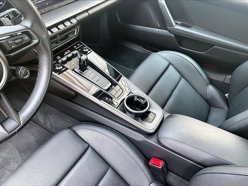 Certified 2023 Porsche 911 Carrera RWD image 20