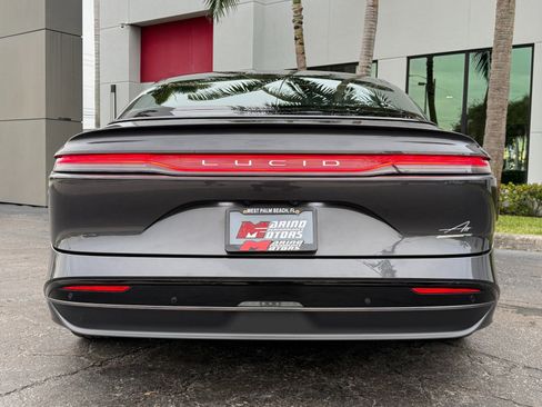 Used 2024 Lucid Air Grand Touring image 34