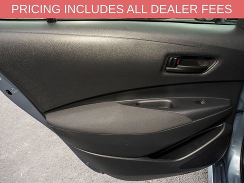 Used 2023 Toyota Corolla LE FWD image 9
