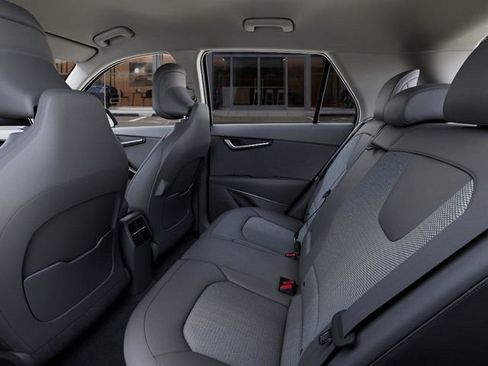 New 2026 Kia Niro Wind FWD image 18