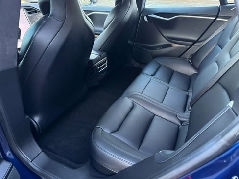 Used 2017 Tesla Model S 75D image 37