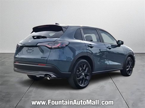 Used 2024 Honda HR-V Sport image 4