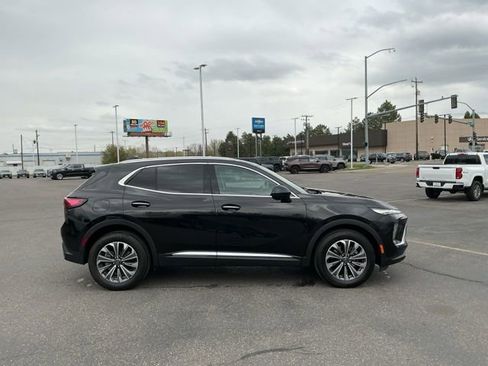 Used 2025 Buick Envision Preferred AWD/4WD image 2