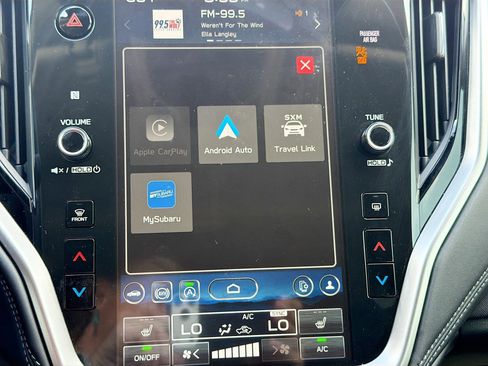 Used 2025 Subaru Outback Premium image 17