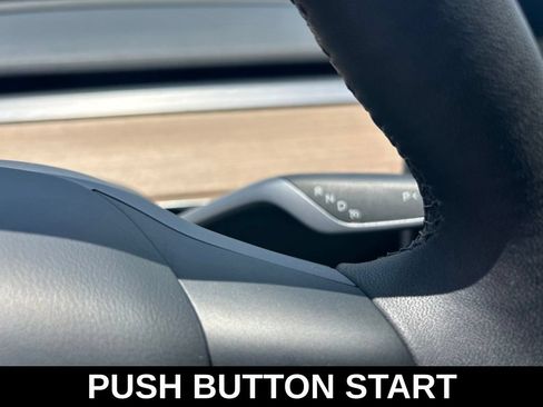 Used 2023 Tesla Model 3 Standard Range RWD image 14