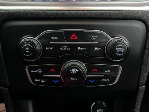 Used 2019 Dodge Charger GT image 21