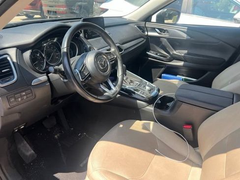 Used 2020 MAZDA CX-9 Touring w/ Touring Premium Package FWD image 9