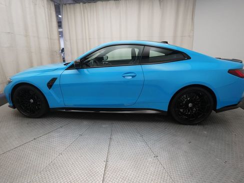 Used 2022 BMW M4 Competition w/ M Carbon Exterior Package RWD image 25