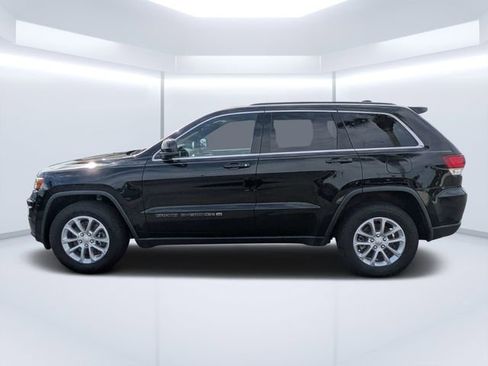 Used 2022 Jeep Grand Cherokee Laredo E RWD image 6