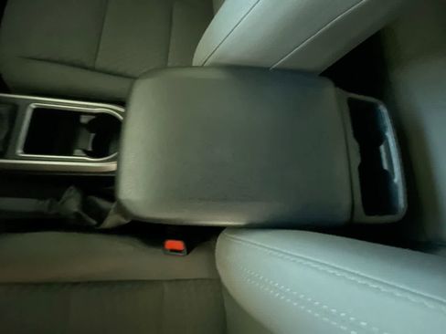 Used 2021 Toyota Tacoma SR5 image 21