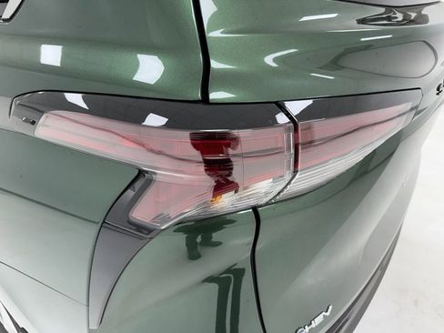 New 2026 Toyota Sienna XLE image 36