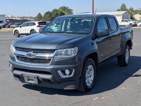 Used 2018 Chevrolet Colorado LT w/ LT Convenience Package AWD/4WD image 10