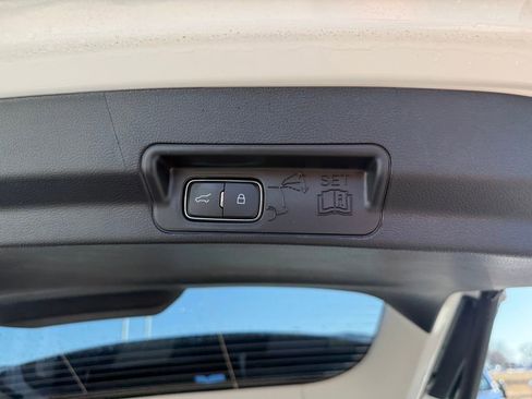 New 2026 Ford Explorer Active w/ Active Comfort Package image 37