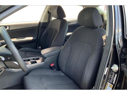 Used 2020 Kia Optima LX image 23