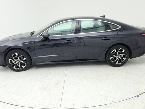 Used 2025 Hyundai Sonata SEL FWD image 4