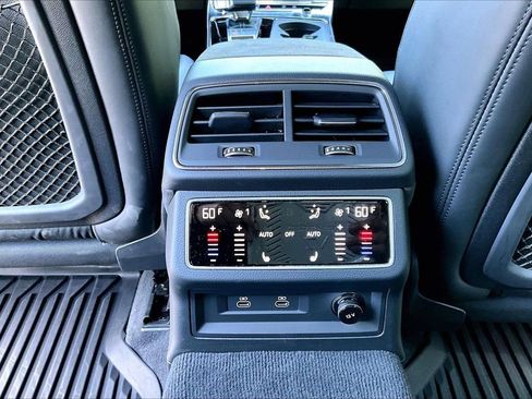 Used 2024 Audi RS 7 Performance AWD/4WD image 17