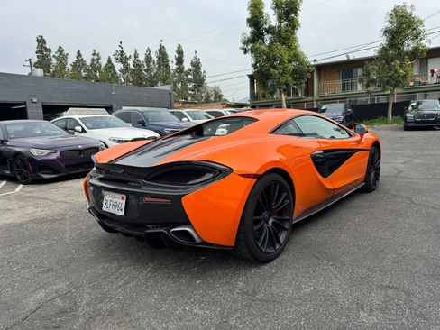 Used 2017 McLaren 570S Coupe 2D image 7