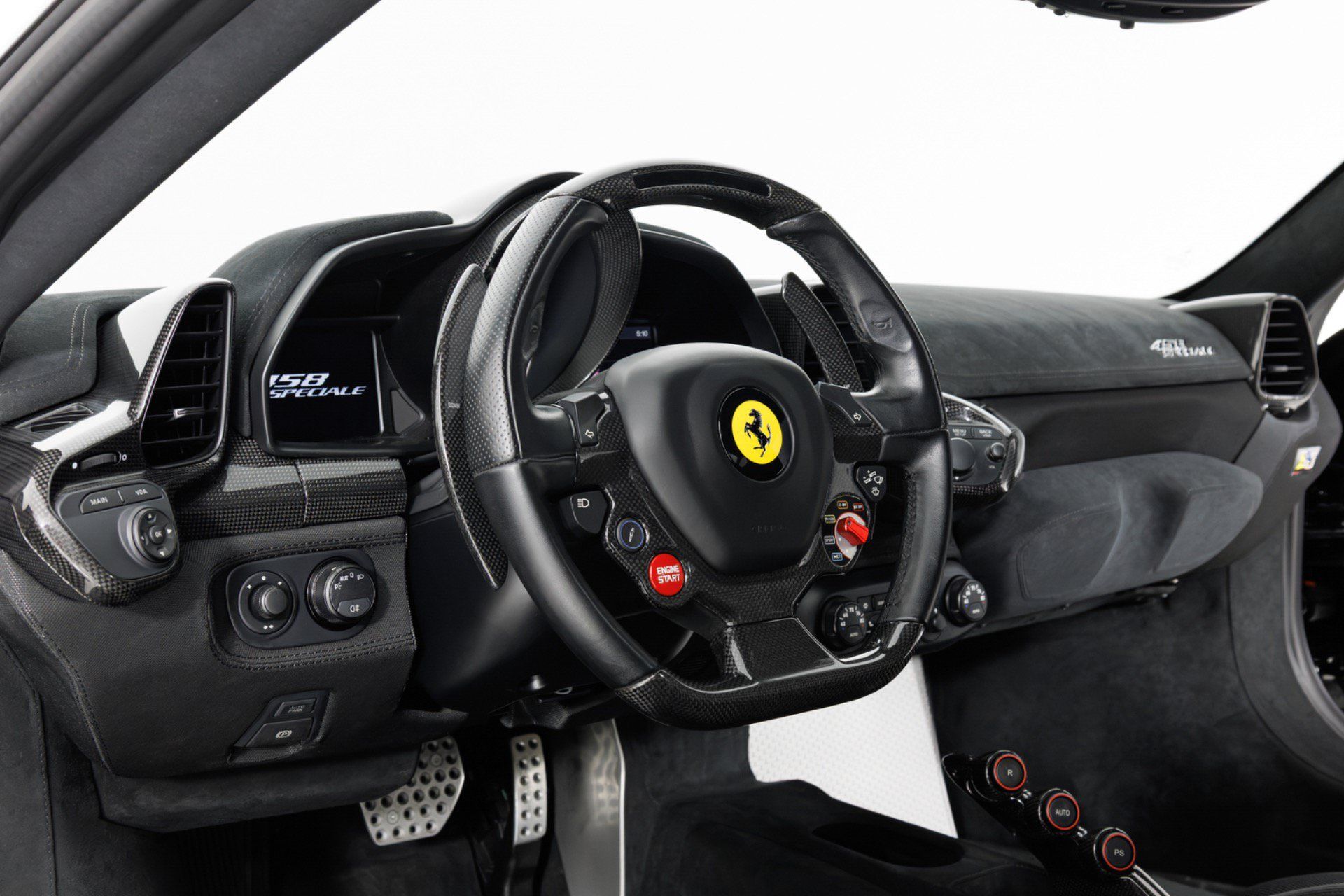 Used 2015 Ferrari 458 Speciale Coupe RWD image 18