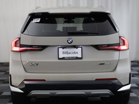 Used 2026 BMW X1 xDrive28i w/ Convenience Package AWD/4WD image 14
