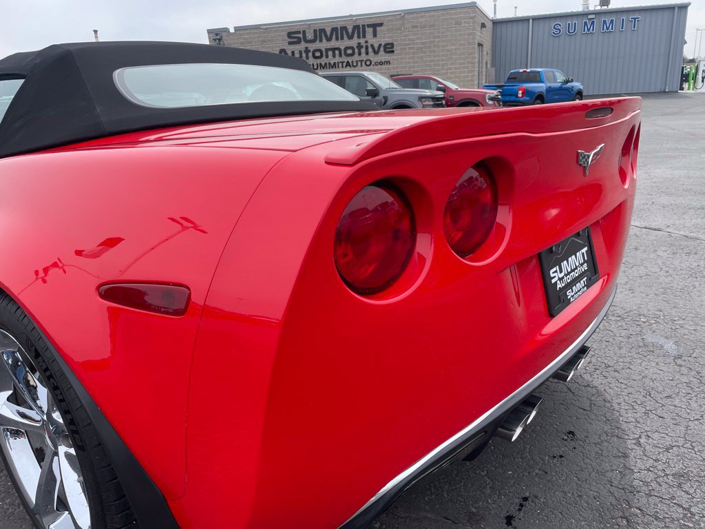 Used 2010 Chevrolet Corvette Grand Sport w/ Preferred Equipment Group RWD image 32