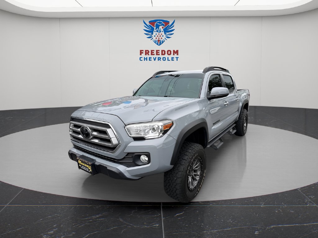 Used 2021 Toyota Tacoma SR5 w/ Trail Edition AWD/4WD image 1