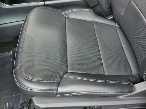 Used 2025 Ford Expedition Platinum w/ Stealth Appearance Package AWD/4WD image 20