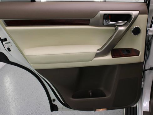Used 2011 Lexus GX 460 Premium AWD/4WD image 42