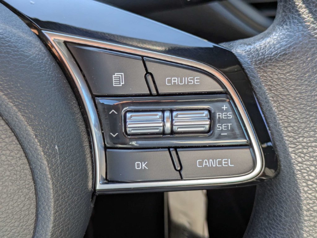 Used 2021 Kia Forte LXS FWD image 25