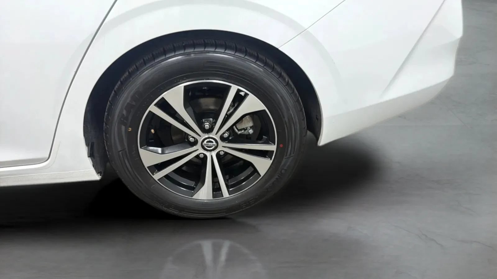Used 2021 Nissan Sentra SV FWD image 28