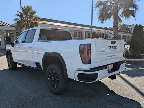 New 2026 GMC Sierra 2500 AT4 w/ AT4 Premium Plus Package image 7