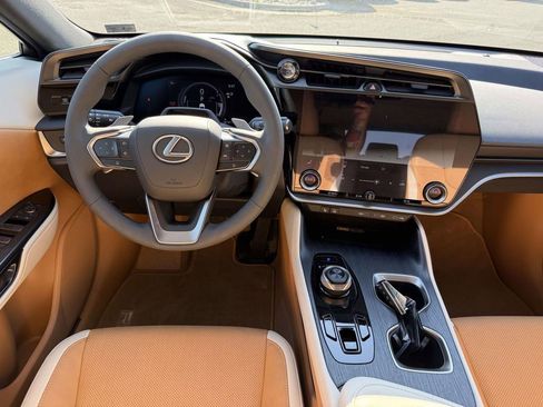 Used 2026 Lexus RZ 450e AWD image 8