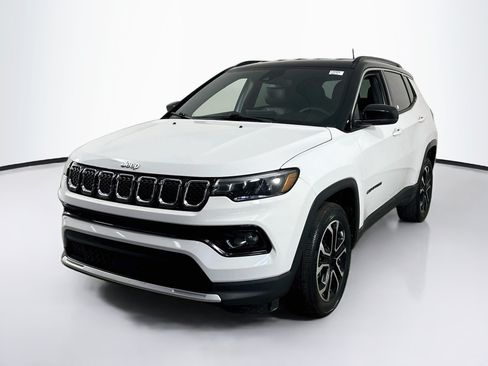 Used 2023 Jeep Compass Limited AWD/4WD image 1
