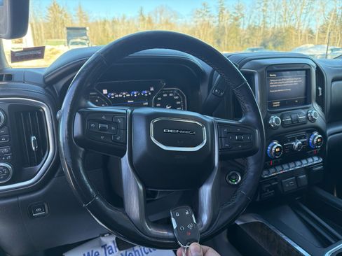 Used 2019 GMC Sierra 1500 Denali w/ Denali Ultimate Package image 24