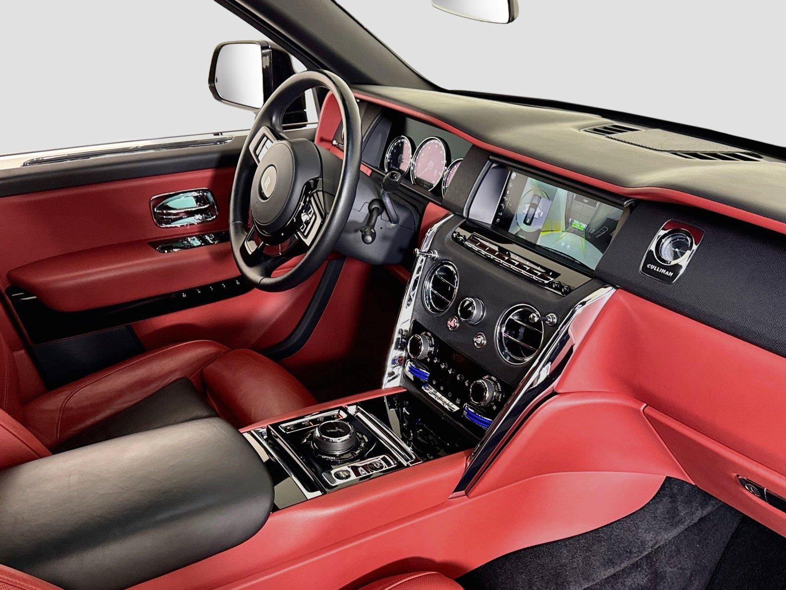 Used 2022 Rolls-Royce Cullinan AWD/4WD image 37