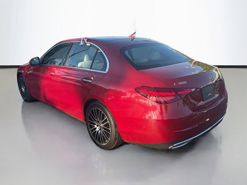 Used 2025 Mercedes-Benz C 300 4MATIC Sedan image 5