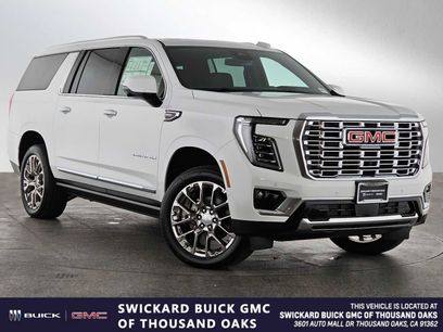 New 2026 GMC Yukon XL Denali w/ Sun & Power Step Package