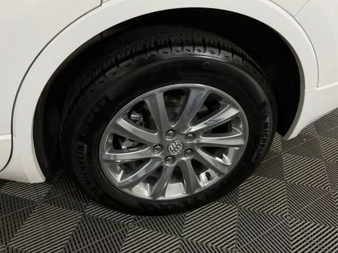 Used 2020 Buick Envision Essence FWD image 36