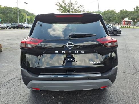Used 2023 Nissan Rogue SV w/ SV Premium B Package AWD/4WD image 27