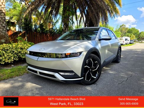 Used 2023 Hyundai Ioniq 5 SEL RWD image 1