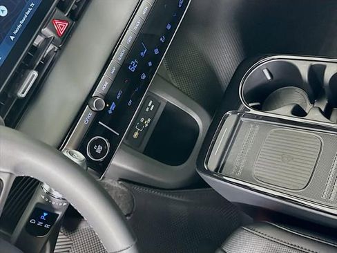 New 2026 Hyundai Ioniq 5 SEL image 13