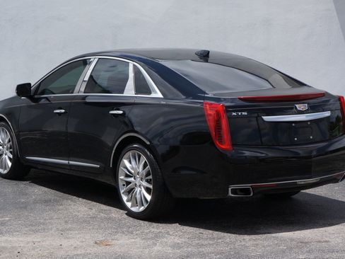 Used 2016 Cadillac XTS Premium image 5