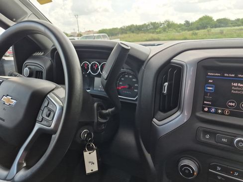 Used 2023 Chevrolet Silverado 2500 Custom w/ Custom Value Package AWD/4WD image 21