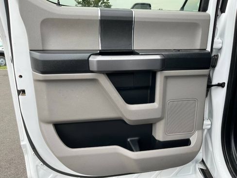 Used 2021 Ford F550 4x4 Crew Cab Super Duty image 14