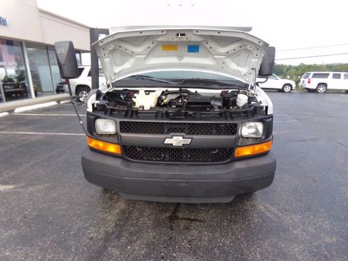 Used 2012 Chevrolet Express 3500 w/ School Bus Package RWD image 20