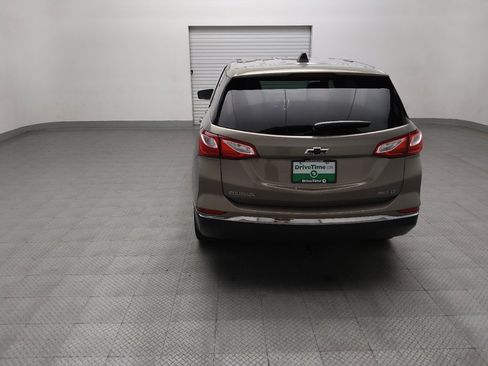 Used 2018 Chevrolet Equinox LT AWD/4WD image 6