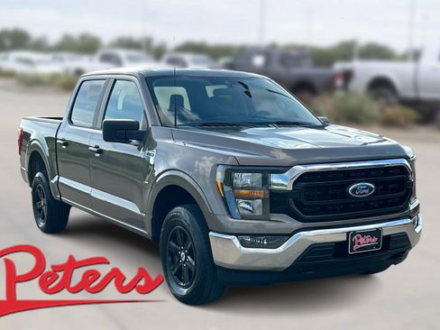 Used 2023 Ford F150 XLT AWD/4WD image 1