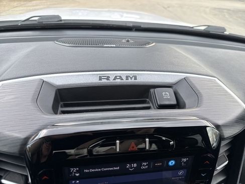Used 2023 RAM 1500 Laramie AWD/4WD image 31
