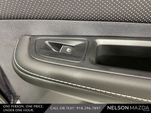 Used 2025 Volkswagen Atlas Cross Sport SEL Premium R-Line image 42