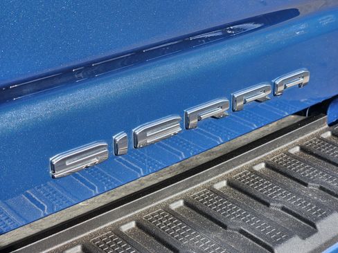 Certified 2024 GMC Sierra 2500 Denali Ultimate image 10