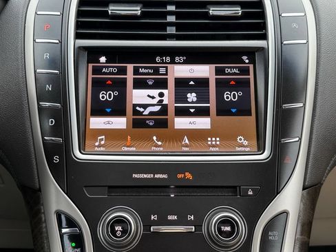 Used 2019 Lincoln Nautilus Select FWD image 41